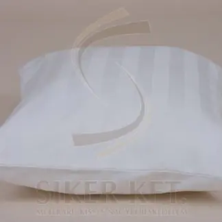 Szállodai szatén párnahuzat 2 cm-es csíkokkal
